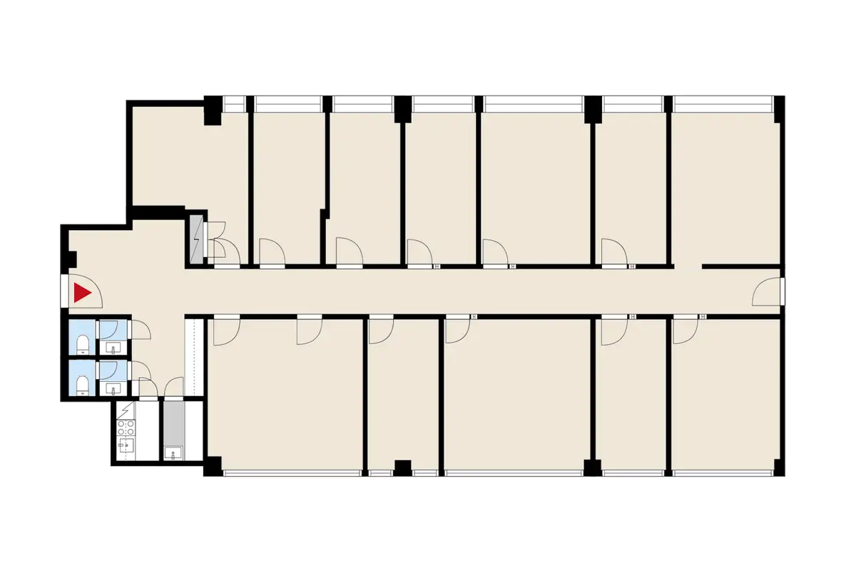 Ahti Business Parkin 5. kerroksen 245 m2 toimitilan pohjakuva.
