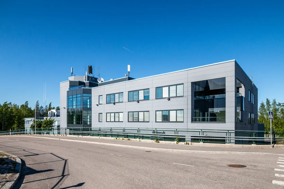Kuva toimitilan julkisivusta osoitteessa  Niittyrinne 7, Espoo (Yli-Finnoo)