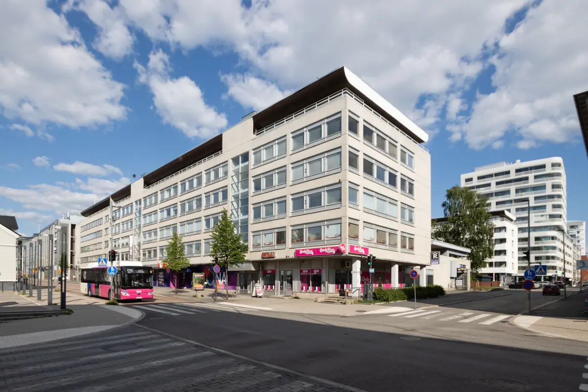 Picture of the facade of the premises at Torikatu 21, Oulu (keskusta)